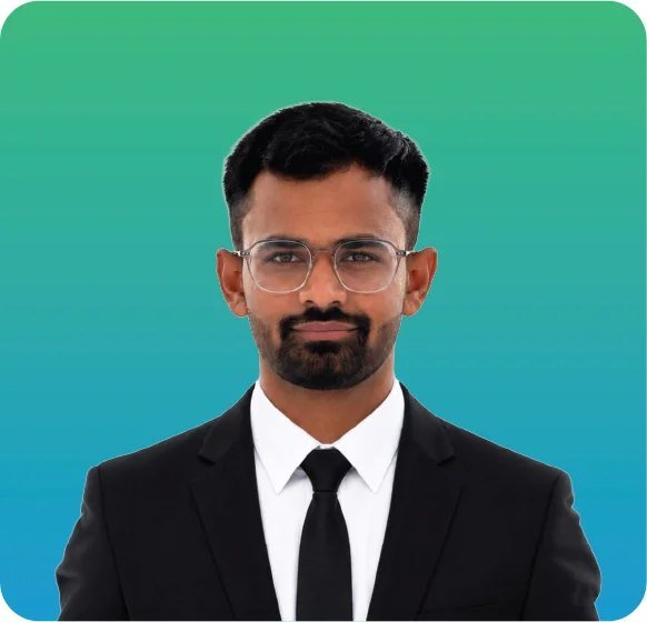 Mr. Saqlain Padhiyar
